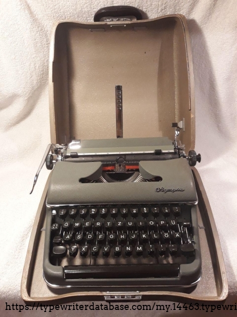 SM2 in open case SM2 in open case