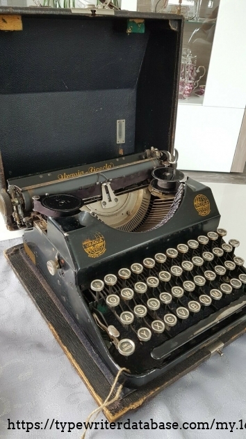 This was the Urania piccola before restoration .... This was the Urania piccola before restoration ....