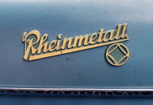 Rheinmetall "KsT" from the logo/badge on the front... Rheinmetall "KsT" from the logo/badge on the front...