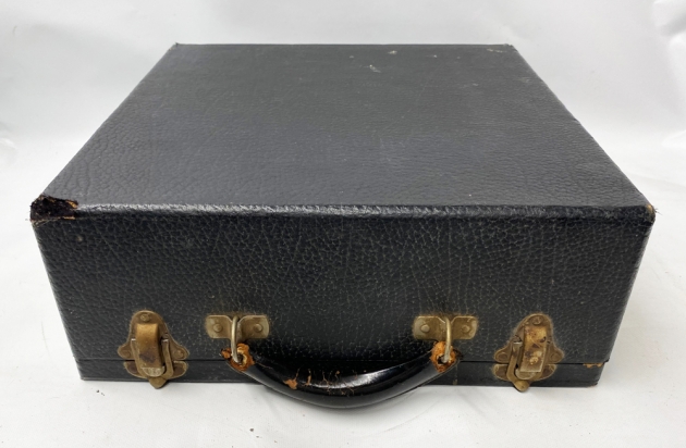 Remington "Envoy" travel case... Remington "Envoy" travel case...