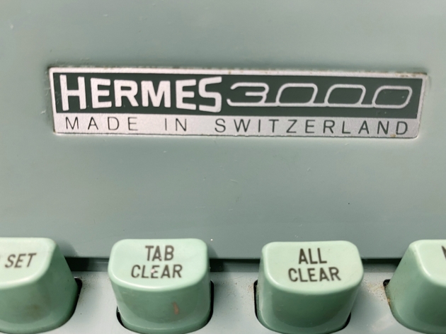 Hermes "3000" from the maker/model logo on the front... Hermes "3000" from the maker/model logo on the front...