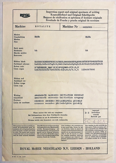 Royal "Royalite" the original type sample/test...
I love finding this along with the manual, hidden inside the case. Royal "Royalite" the original type sample/test...
I love finding this along with the manual, hidden inside the case.