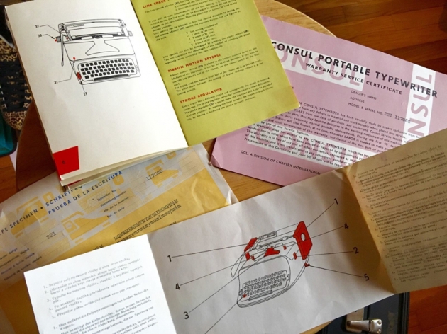 It came with this literature, including the small user's guide and the quality-control "sample type" sheet. (Picture provided by the seller.) It came with this literature, including the small user's guide and the quality-control "sample type" sheet. (Picture provided by the seller.)