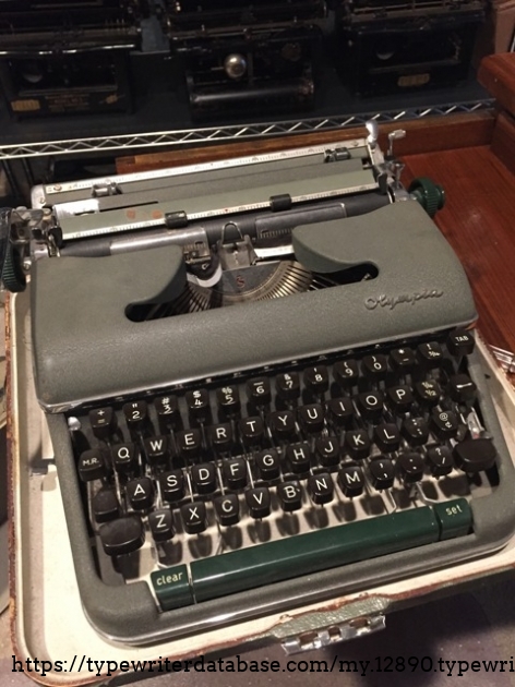 1960 #1595721